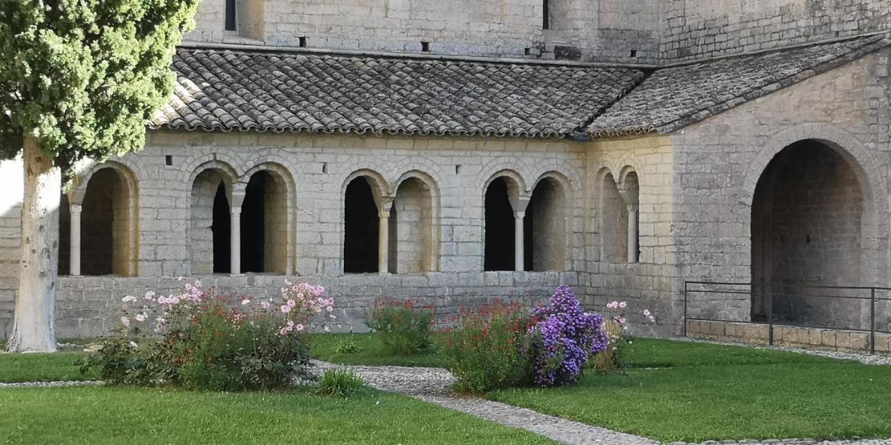 לינה וארוחת בוקר Saint-Saturnin-de-Lucian Le Mimosa מראה חיצוני תמונה